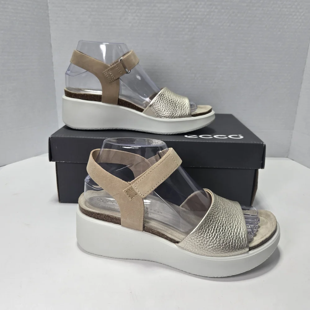 ECCO Women's Flowt Wedge Nubuck Leather Cork Sandals Size 7 - 7.5